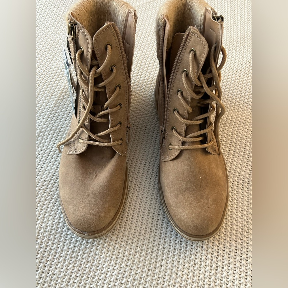 Women's tan Cliffs by White Mountain tan lace up boots with zipper.